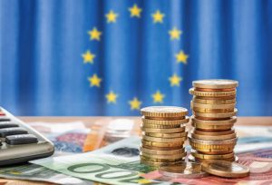 ارتفاع الأسواق الأوروبية بعد أن رفض بنك الاحتياطي الفيدرالي الرهانات المتشددة ؛ ارتفع Stoxx 600 بنسبة 1.8 في المائة.